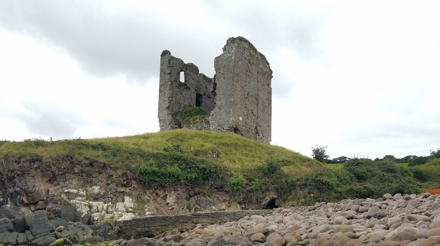 Ireland - 535 - Min Aird Castle